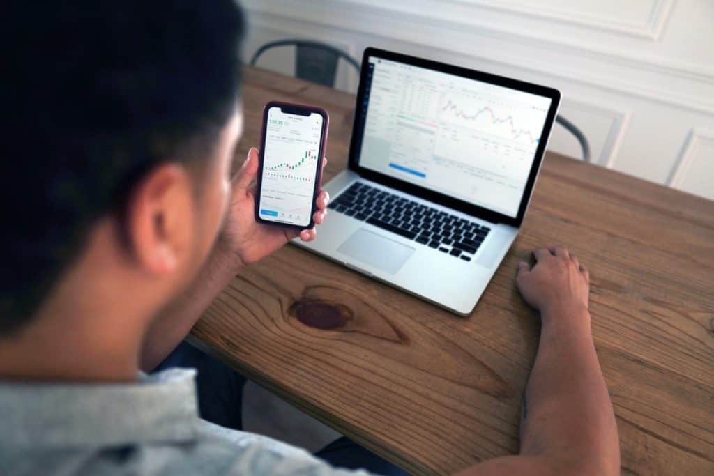 How to make money in stocks trading charts